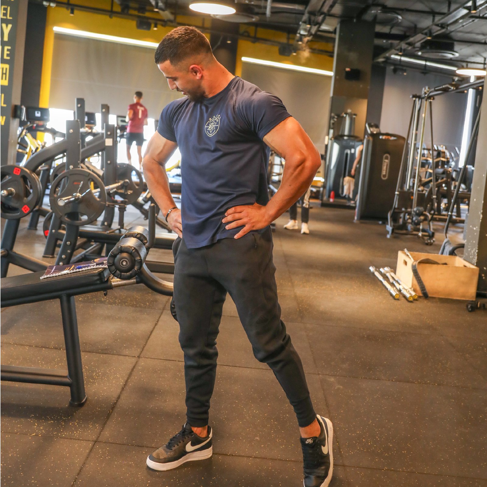 מאמן חדר כושר-02