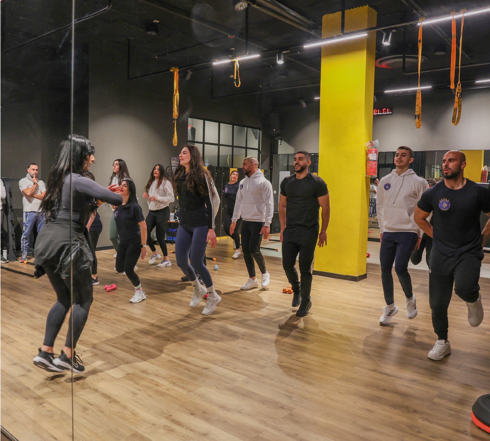 מאמן חדר כושר-07